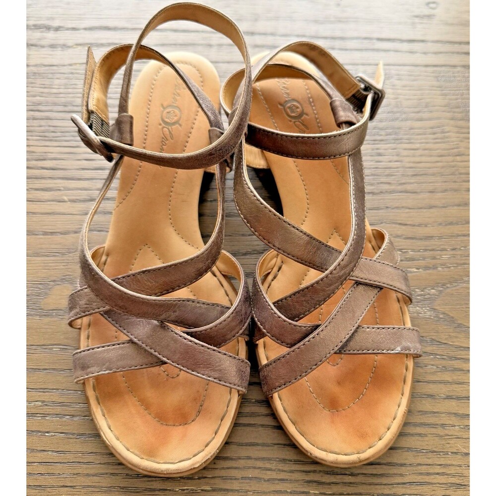 Born Crown Women's Bronze Metallic Sandals Strappy Shoes Size 8/39 Summer Comfy